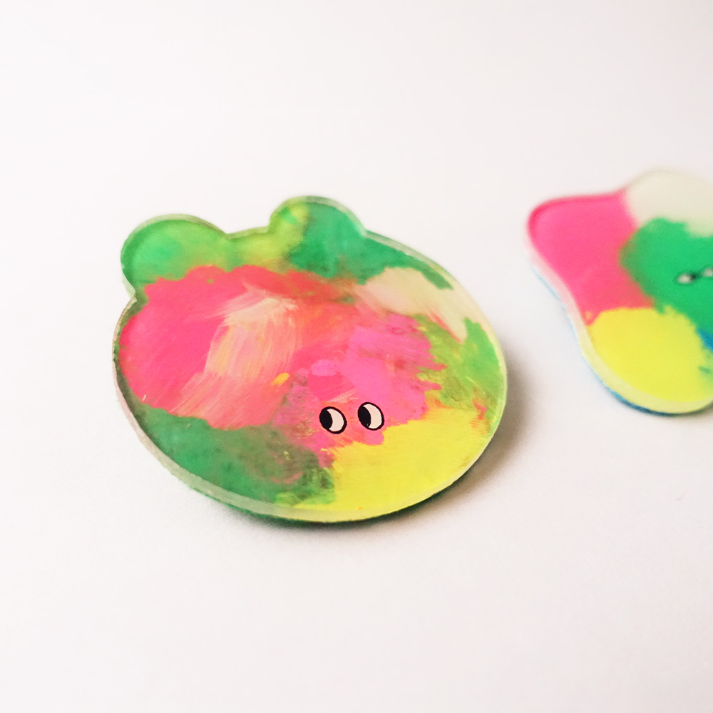 ブローチ団「はるくま」と「いろどり」